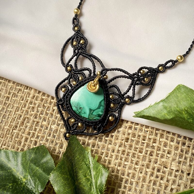 Colar com Malaquita natural