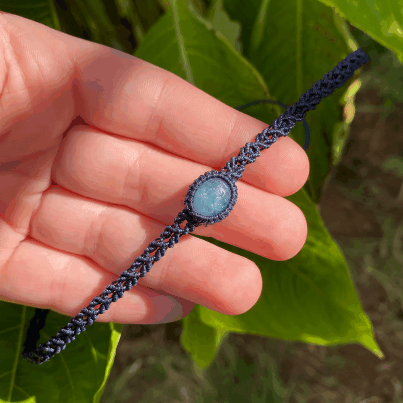 Colar Delicado com Água Marinha