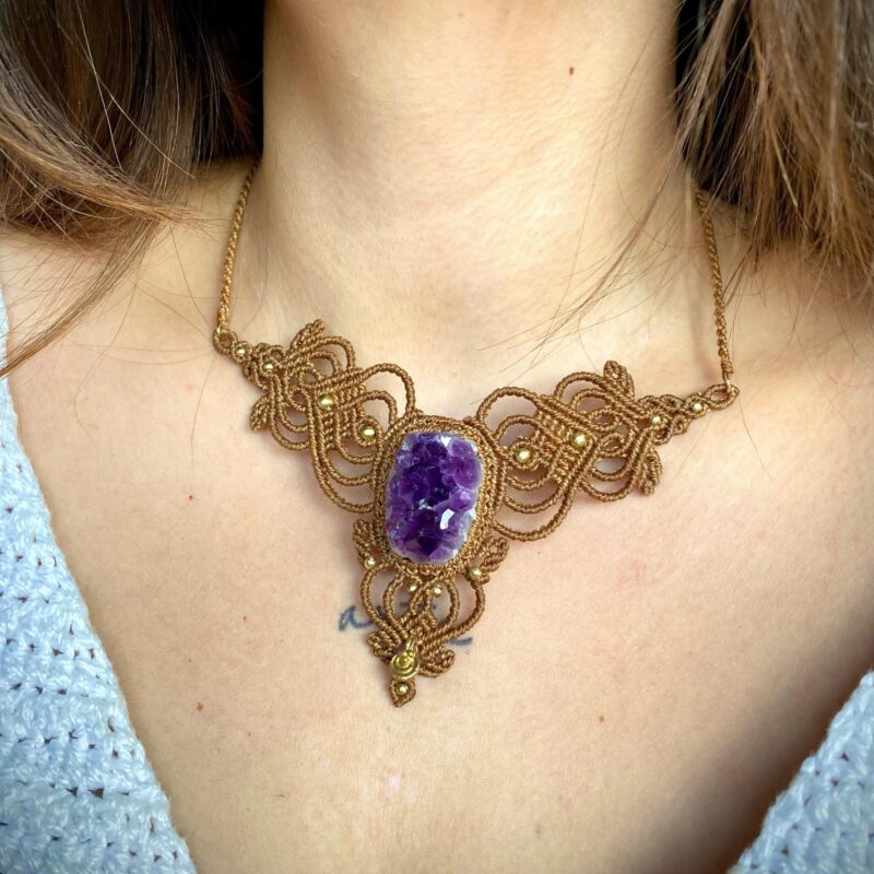 Gargantilha Aurora Violeta