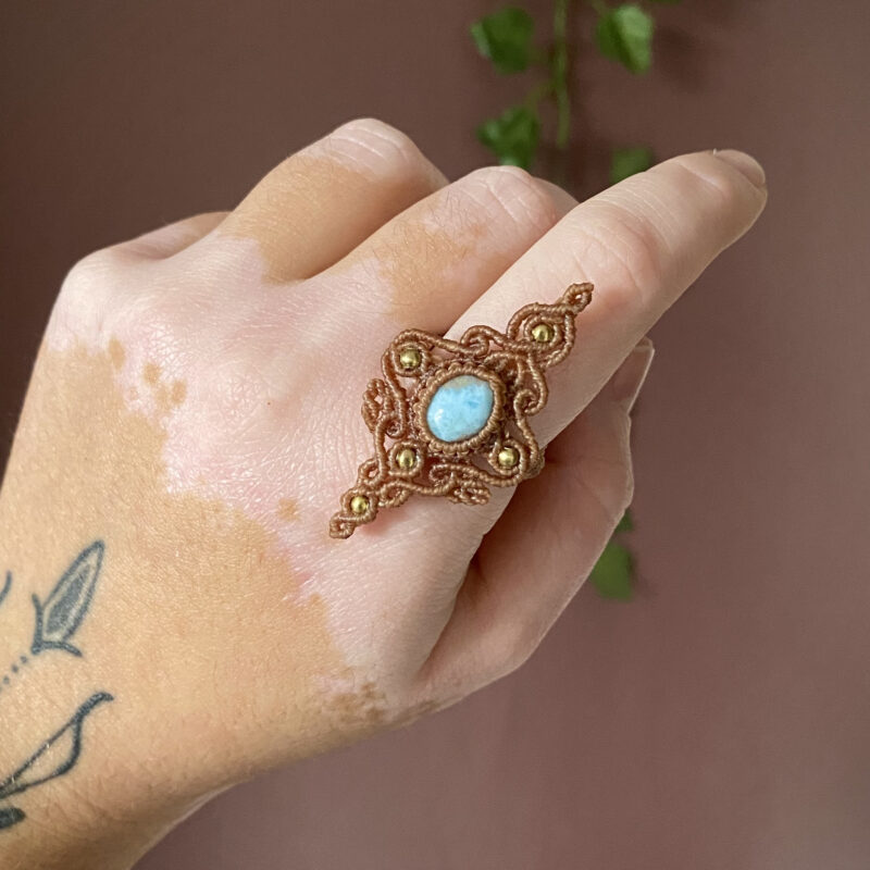 Anel Delicado com Larimar