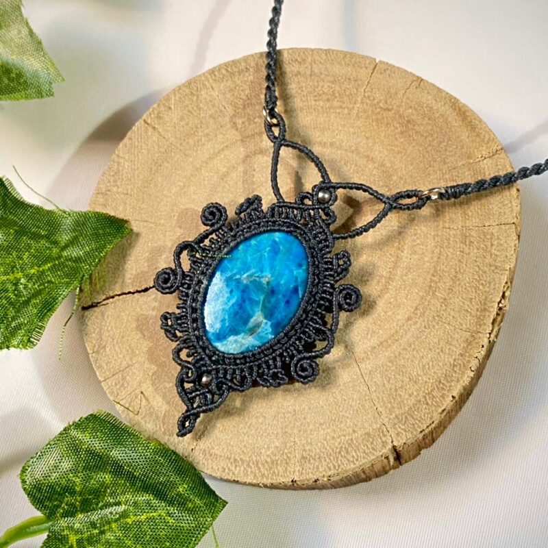 Colar Delicado com Apatita Azul