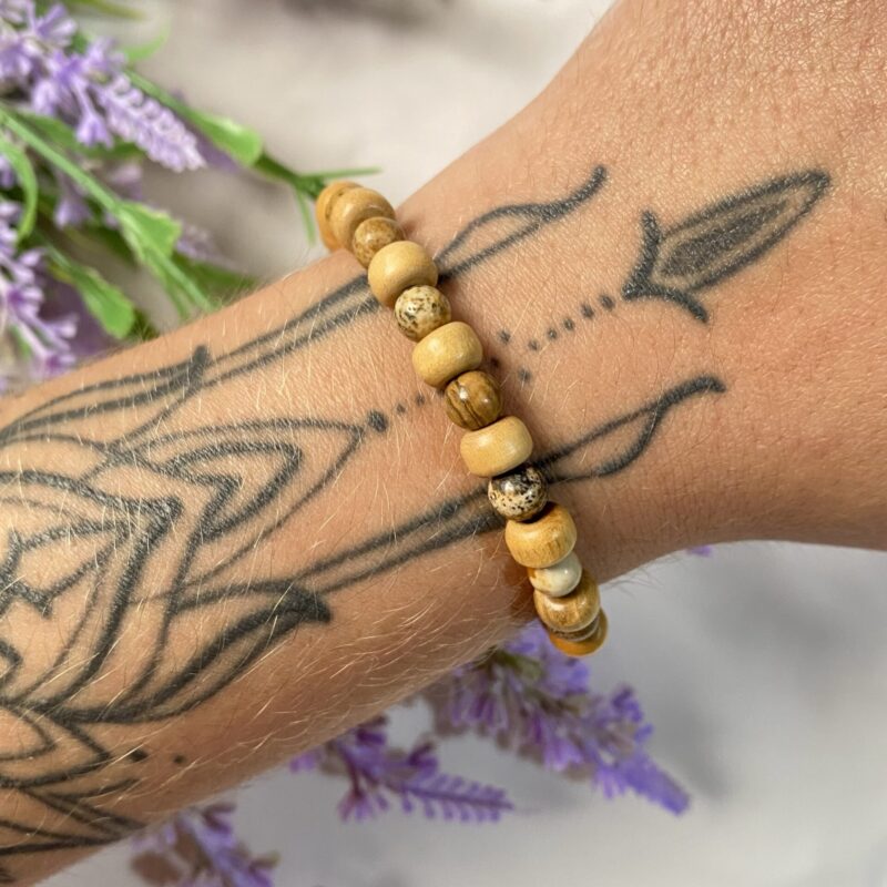 Pulseira com Jaspe Paisagem e miçangas de madeira