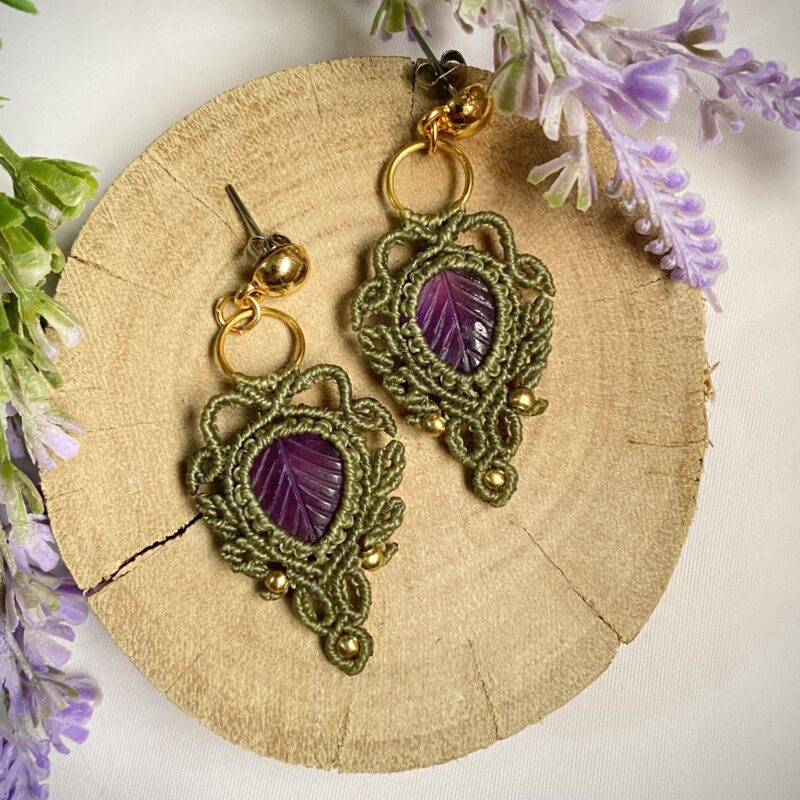 Par de brincos com Folha de Ametista