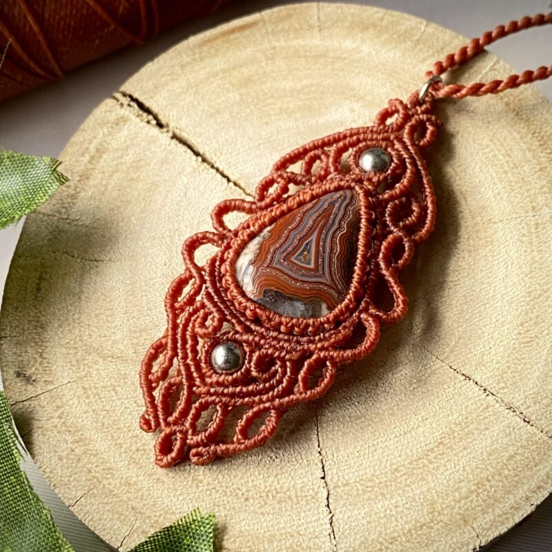 Colar pingente com pedra Ágata Crazy Lace